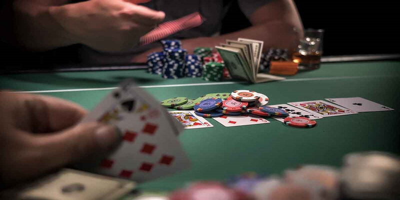 Bí Kíp Chiến Thắng Bài Poker Tại Casino